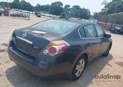 2008 Nissan Altima 2.5 S z USA, uszkodzony, nr VIN 1N4AL21E98N483297
